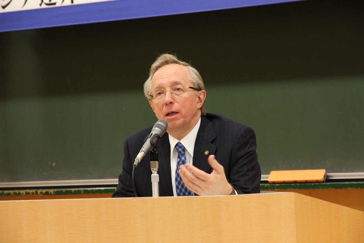 ロシア連邦 ミハイル・ユーリエヴィチ・ガルージン駐日特命全権大使 創価大学50周年特設サイト 創価大学