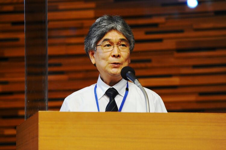 本学理工学部の丸田晋策教授