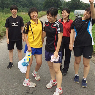 卓球部では主将を務めた