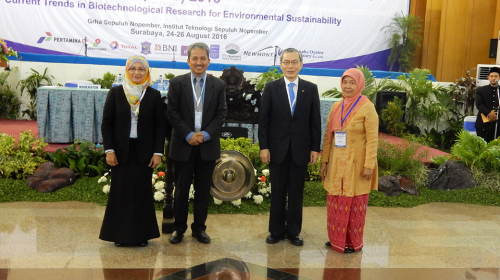     From left: Vice chancellor of University Malaysia Terengganu, rector of Indonesia’s ITS, Soka University president, and the conference’s chairperson