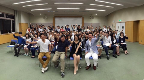 トビタテ！留学JAPAN日本代表プログラムの1期生で記念撮影