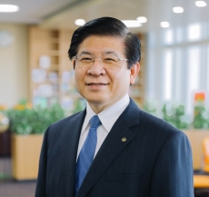Soka University President Masashi Suzuki